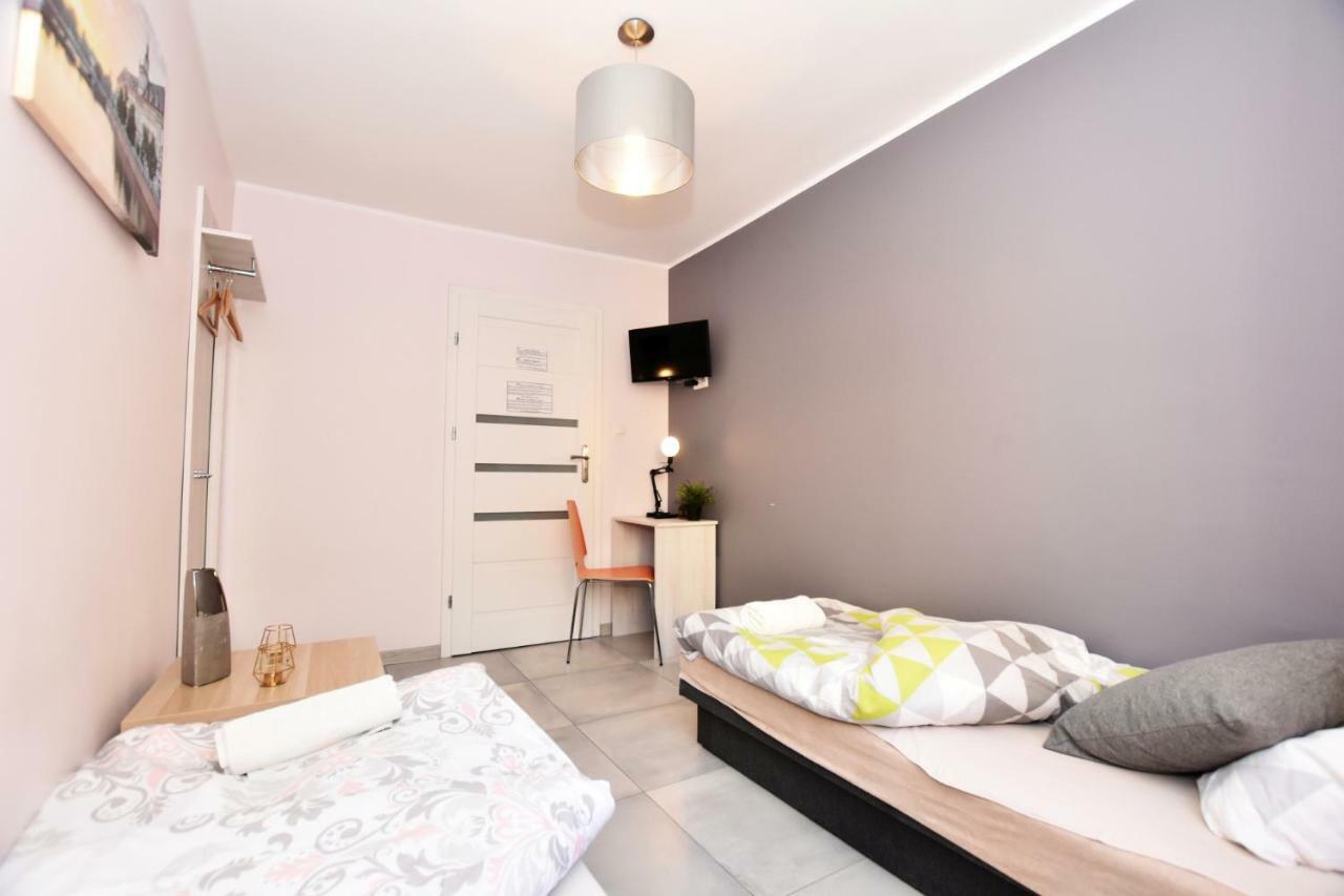 City Central Hostel Laciarska ヴロツワフ エクステリア 写真